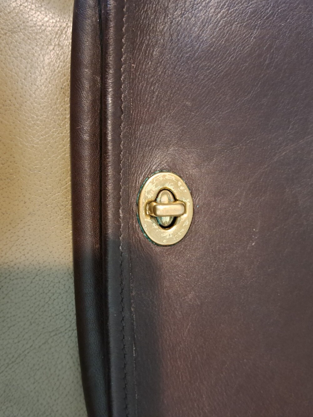 Coach #9755 Brown Leather Crossbody Bag VTG 1980s-1994 - Picture 2 of 12